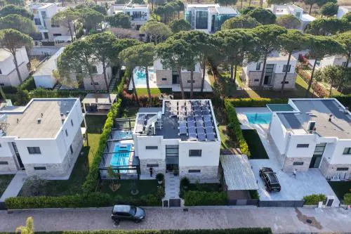 Individual Villa San Pietro Complex Lalzi Bay