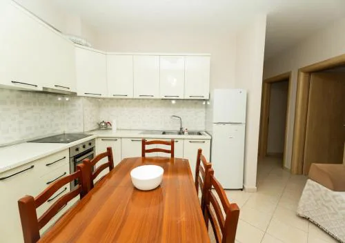 Albanian Roots Residence -2BR, Family Friendly