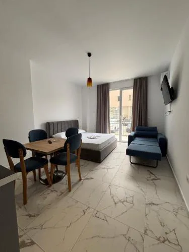 all season apartaments