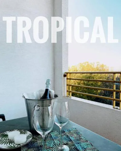 Apartments Tropical