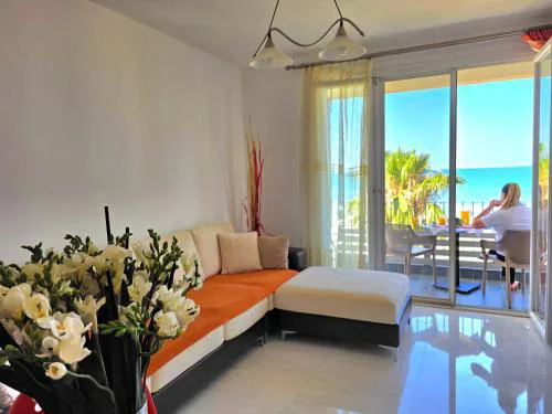 Beachfront & Sea View Apartment