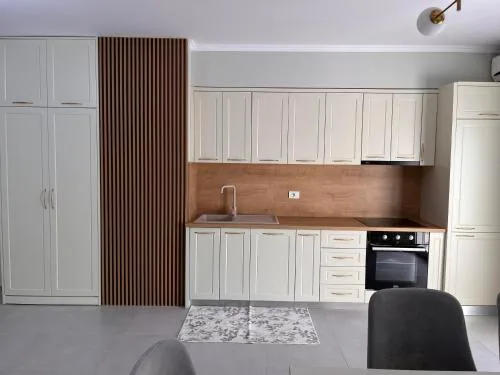 Beautiful Beachside Apartment