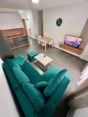 Blue Sapphire by Adriatic Living