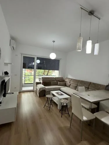 Blue Sky Apartment 1