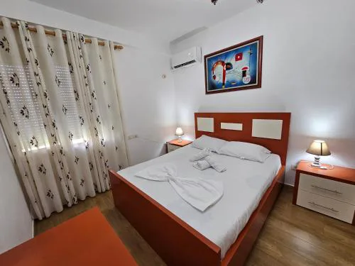 Bral Plepa - Two-Bedroom Apartment Beachfront