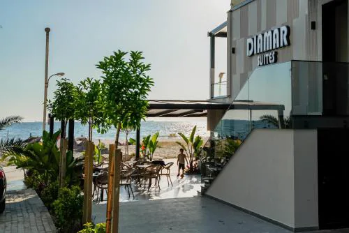 Diamar Suites