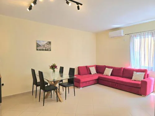 Durres Holiday Apartment - 085