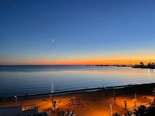 H&G Seaview Apartments