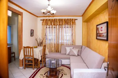 Luna Apartment