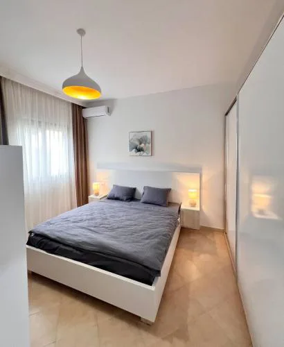 Macys hideaway place by Adriatic Living