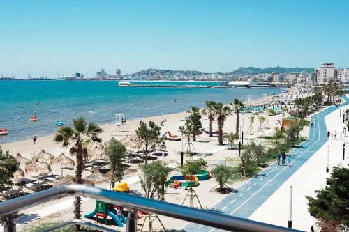 Marina Rooms