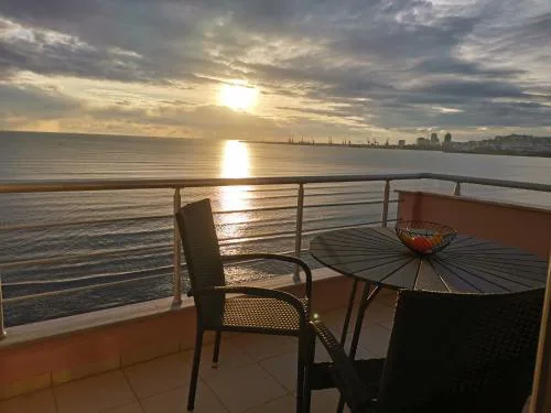 Mira Beach Apartment 303