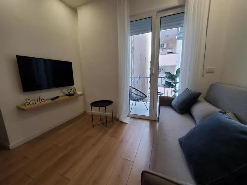 Salty blue, 2 bedroom apartment, by the beach