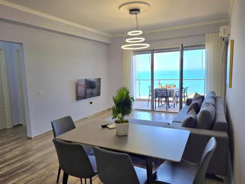 Sea View Two Bedroom Holiday Apartment 101