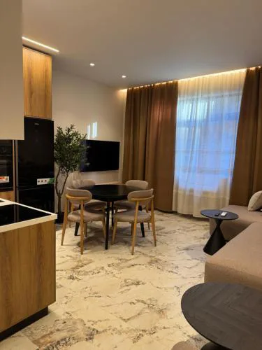 Selez Aparthotel & Residence