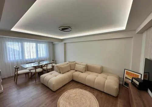 SN Signature Stay Durrës Core