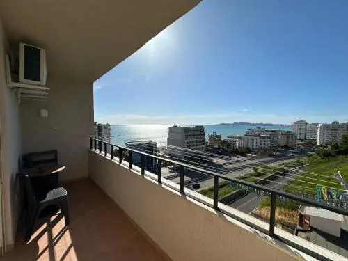 Sunset Beach Apartment