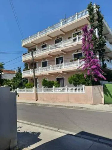 Vila Lika Durres