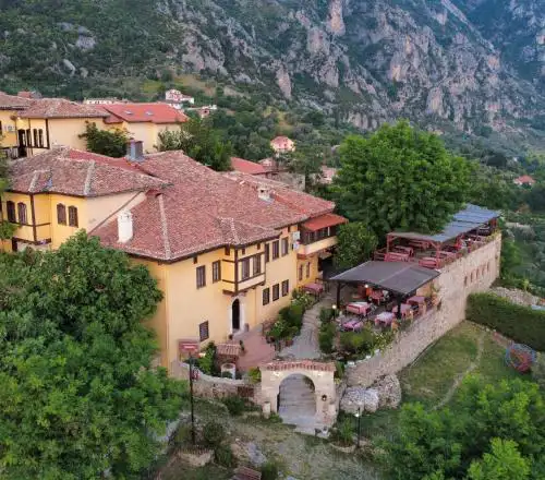 Rooms Merlika -Inside the Castle-