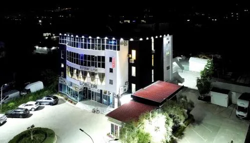 Grand Hotel Gjyshi