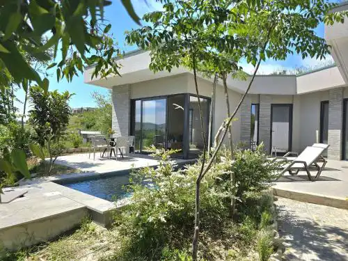 Rodon Private Pool Villa 277