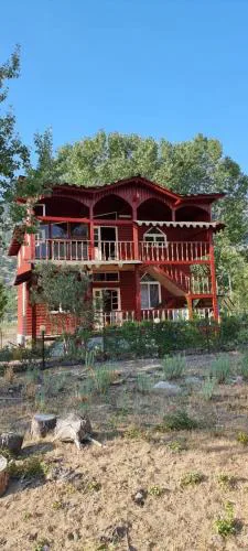 Rrjoll beach House