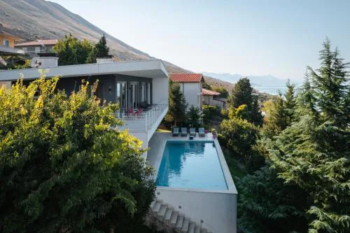 Sunrise - The Twin Villa by PikHost
