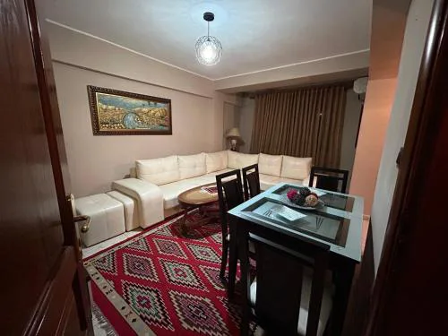 APARTMENT Toxhi