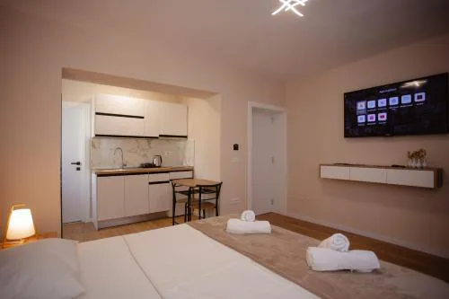 City Center Studio Apartments