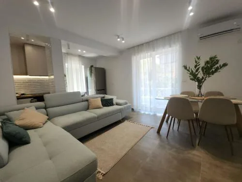 Feel like home 2