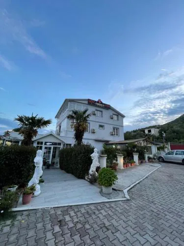 Hotel Fantazia