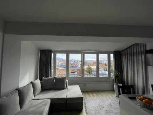 I&O Loft360