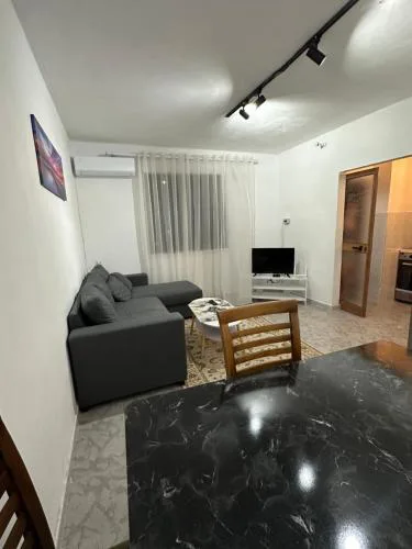 Jurgens Apartment
