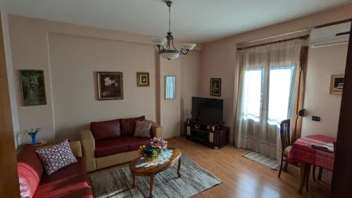 visitShkoder - Noel's Home
