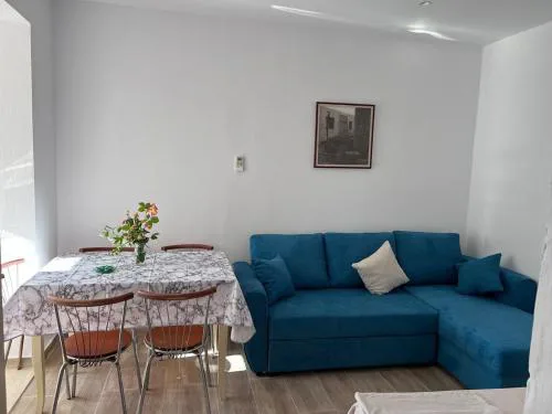 Top Floor Apartment