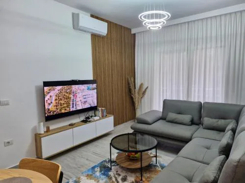 Aurora apartment Qerret