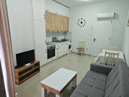 Brajan's Apartment Golem