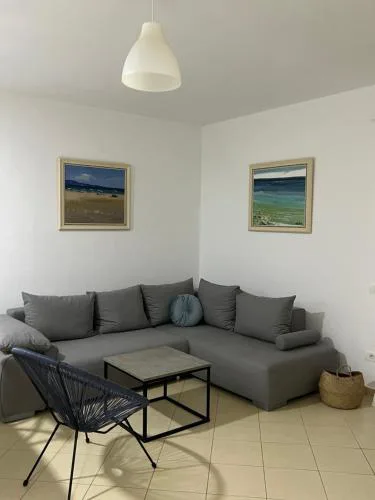 Eta’s Beach Apartment