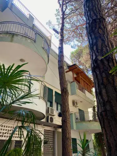 GM Apartment 1