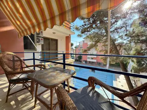 Kroi Beach Apartment, by the Sea