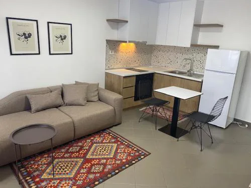 Lulu Suites - Studio
