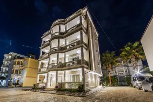 Sea La Vie Suites