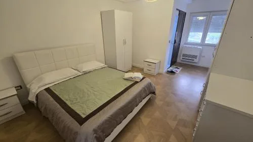 Grand House Apartment