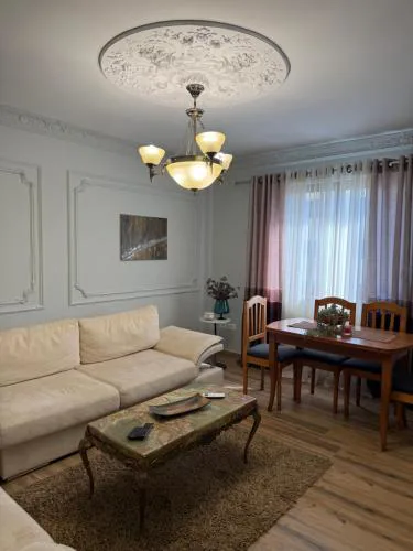 Gega Apartment's 1