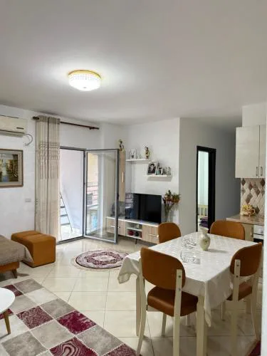 Urban Apartment Kamëz
