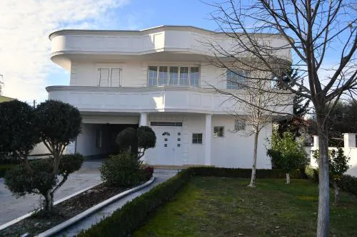 The White Villa