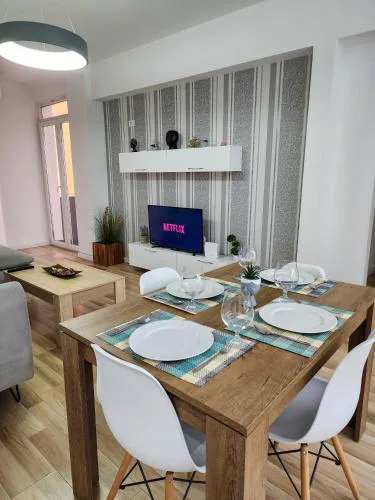 2E Apartment Myslym Shyri