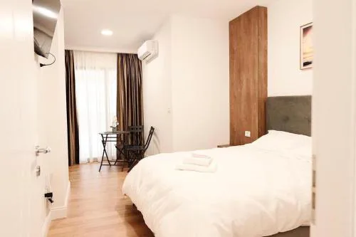 Apartment 102