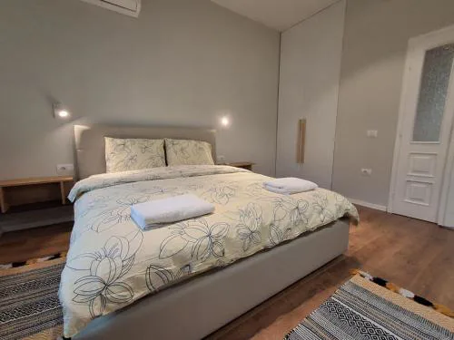 AR Apartments