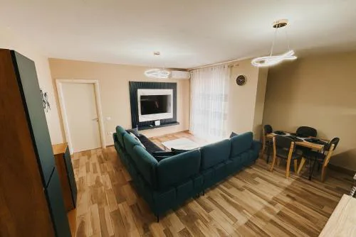 Central Boulevard Modern Apartment